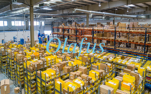 How To Choose the Right LED Light Fixtures for Your Warehouse